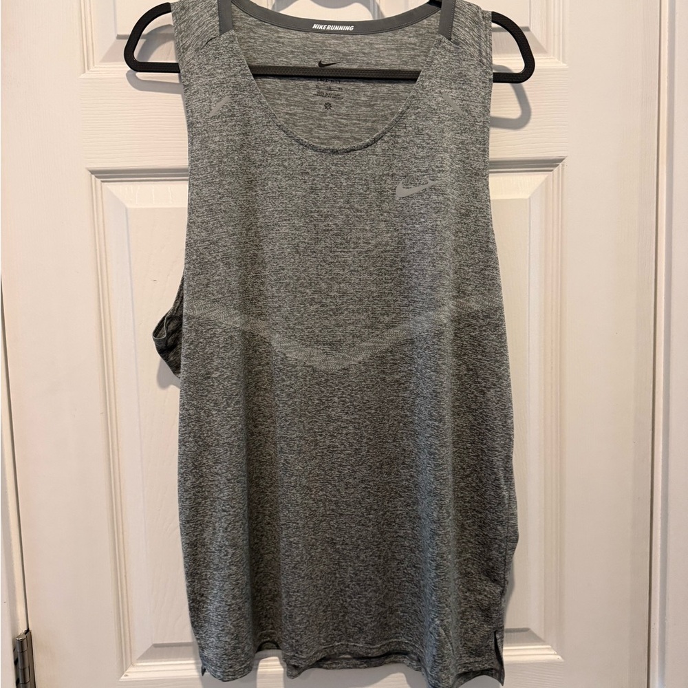 Nike Men's Gray Running Tank Top Size XL NWT